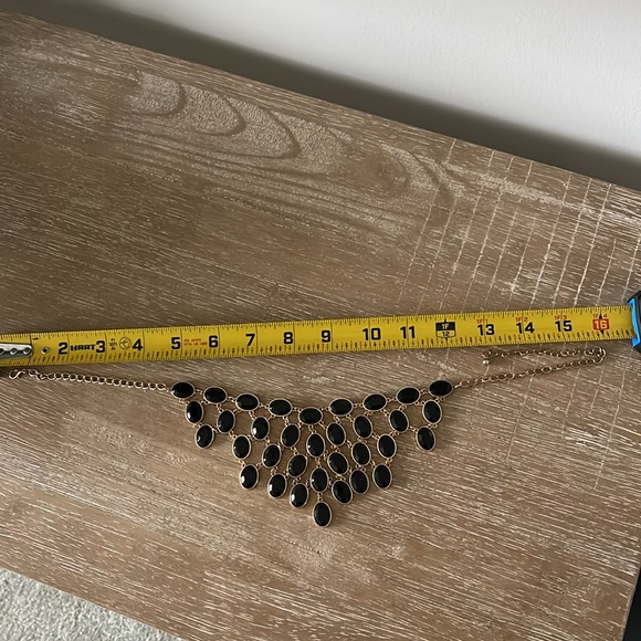 Fashion Jewelry Necklace - Picture 4 of 4